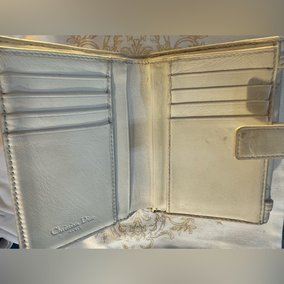 Christian Dior leather quilted wallet - Picture 5 of 16